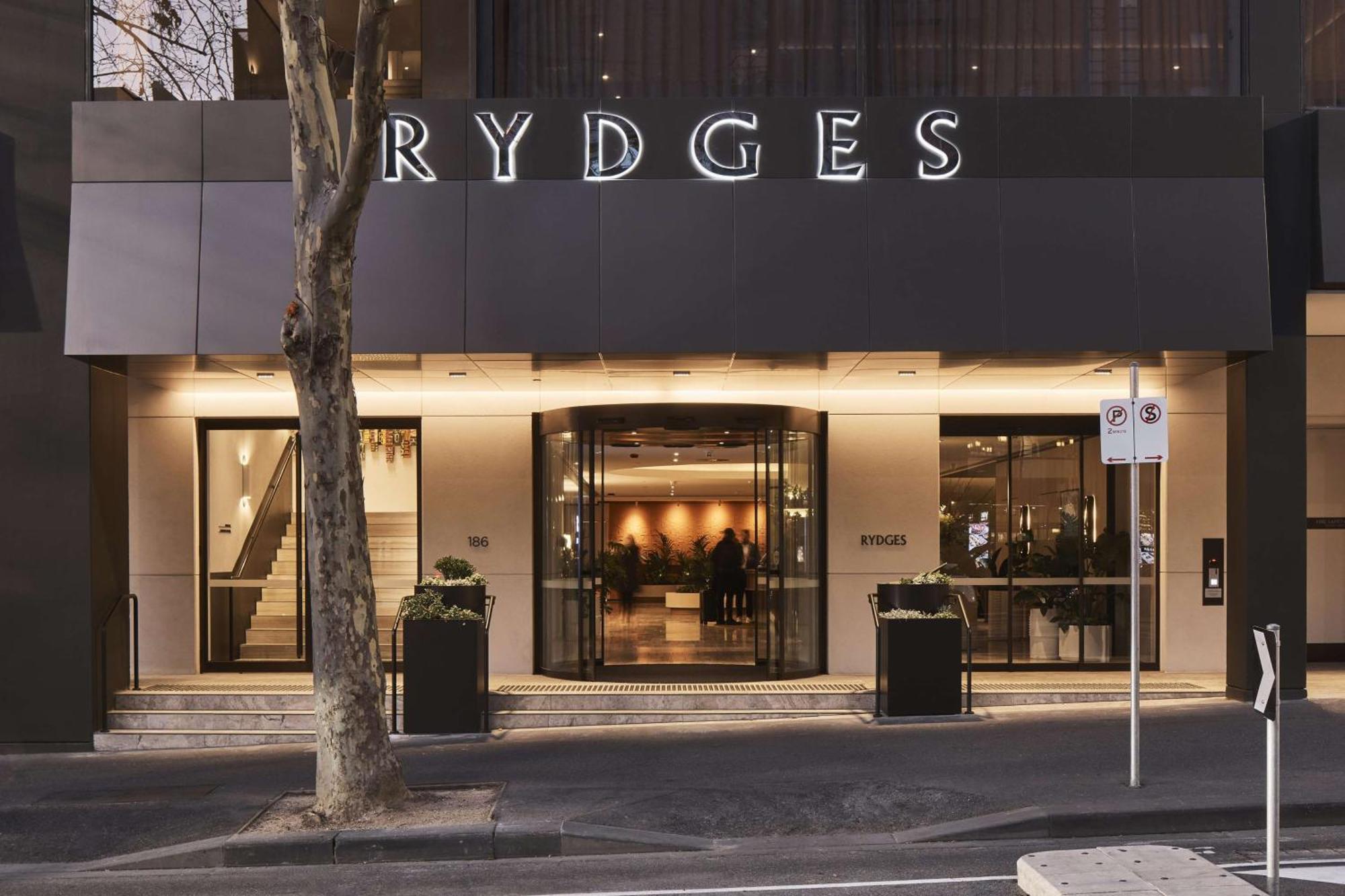 Rydges Melbourne Hotel Exterior foto
